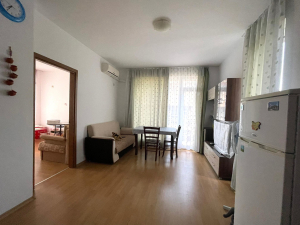 Trzypokojowy apartament w Słonecznym Brzegu